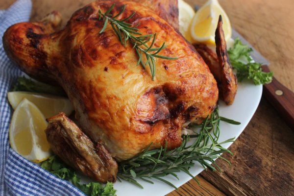 Don t touch it if it gets cold? Experts reveal how much the temperature of roasted chicken in the market should be kept safely