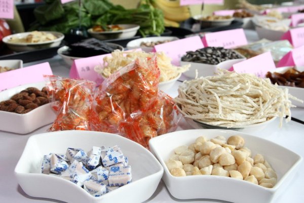 Eating too much konjac can cause gastric obstruction... 7 major snacks must be eaten during the New Year. Complete collection of hot and food taboos