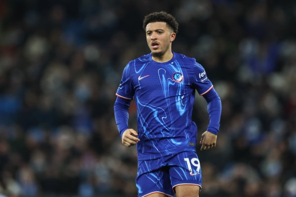 Reporter: Juventus and Fenerbahce are still chasing Sancho, Napoli is rejected by players