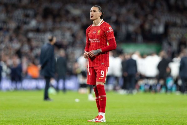 Reporter: Liverpool has not received an official offer for Nunes and remains the price tag of 70 million euros