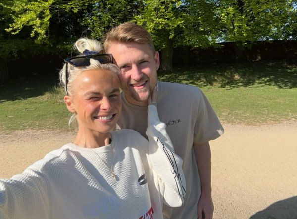 Outrageous 😵Delix media: De Rigt will divorce his wife because he can no longer bear his lifestyle
