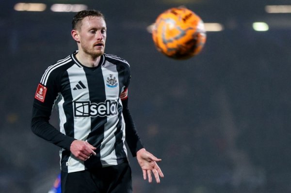 Reporter: Leeds United quotes 12 million pounds for Longstaff, close to reaching an agreement with Newcastle