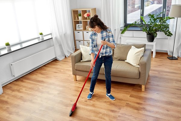 Is the hair on the floor always clean? Five tips to remove hair and dust at home
