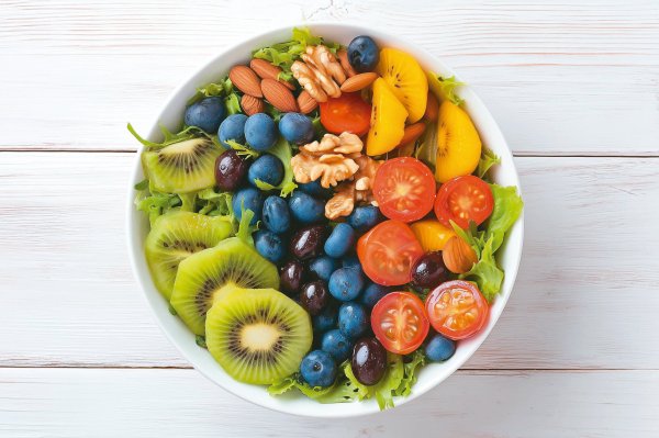 Eat the skin of strange fruits better! Nutritionists teach how to eat it to relieve stool and stabilize blood sugar