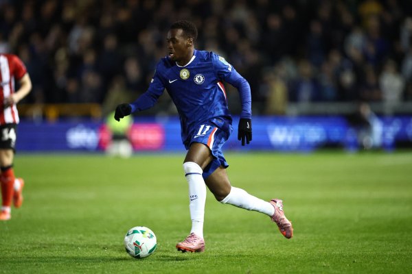 TA: Chelsea once again exposed weaknesses in the defense, and the performances of Gittens and Santos deserve recognition