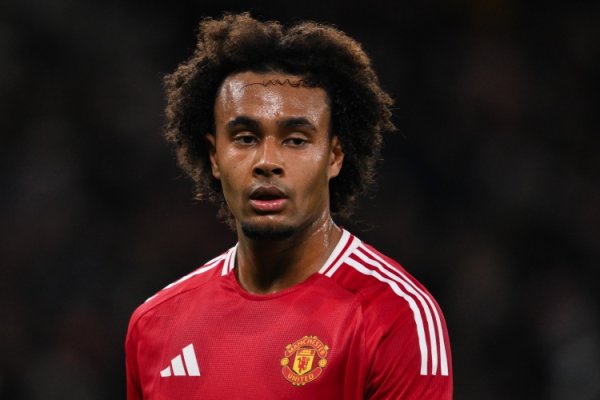 Leaving the team in the winter window? Gullit: It was a wrong decision for Zirkzee to go to Manchester United and he should stay in Serie A